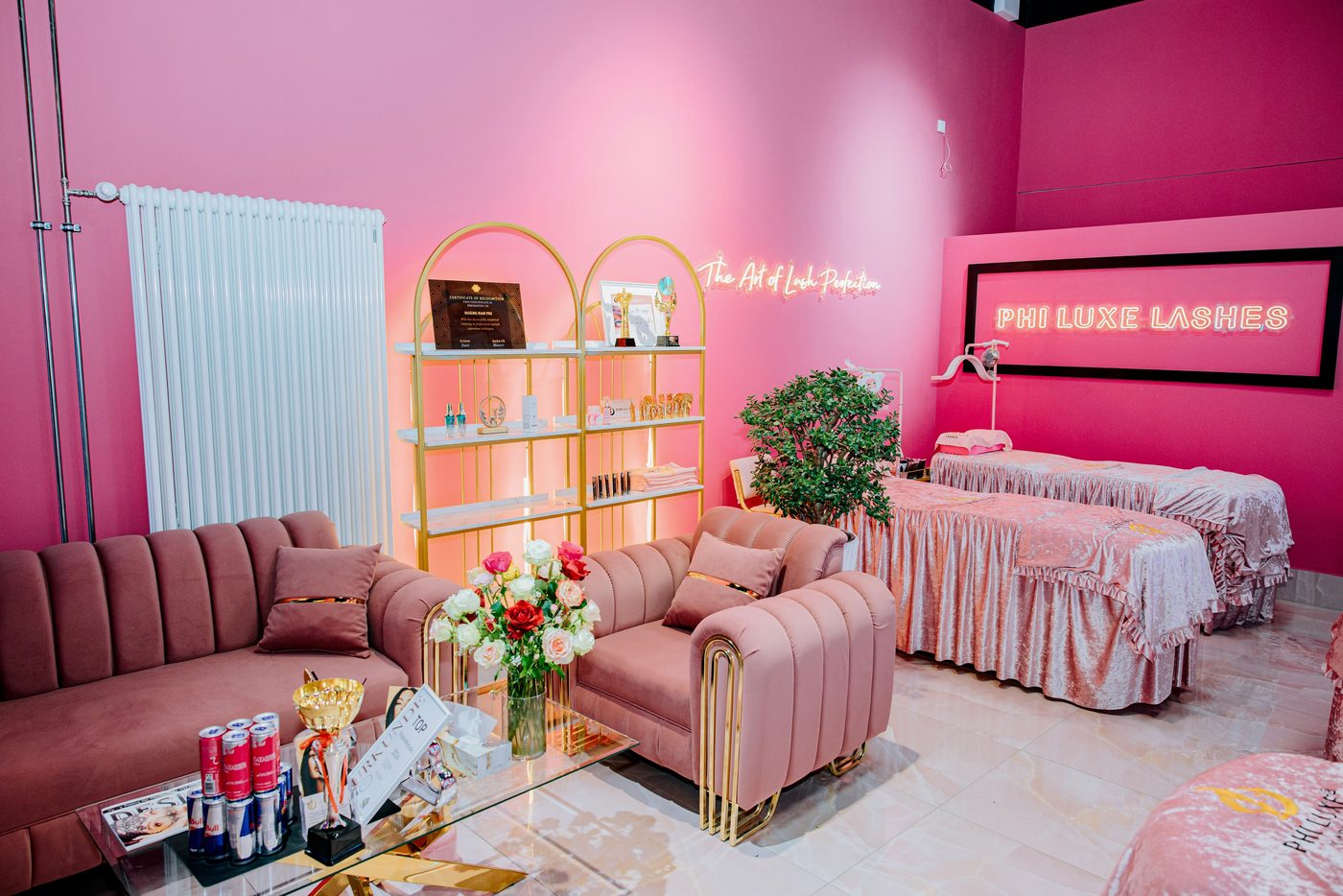 Studio Moabit, PHI LUXE LASHES®